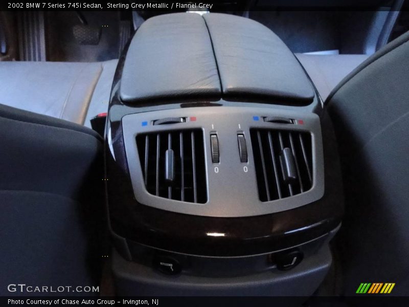 Sterling Grey Metallic / Flannel Grey 2002 BMW 7 Series 745i Sedan