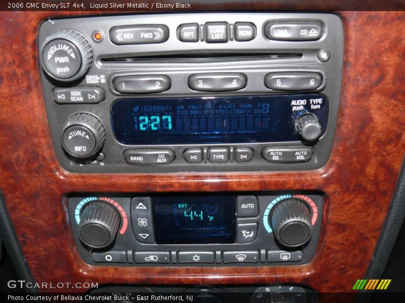 Liquid Silver Metallic / Ebony Black 2006 GMC Envoy SLT 4x4