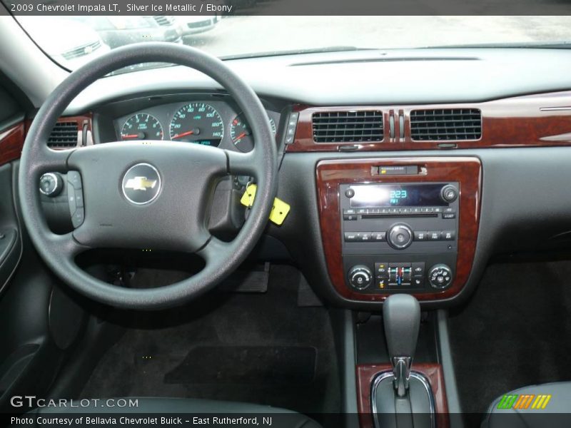 Silver Ice Metallic / Ebony 2009 Chevrolet Impala LT