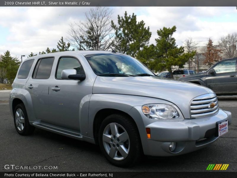 Silver Ice Metallic / Gray 2009 Chevrolet HHR LT
