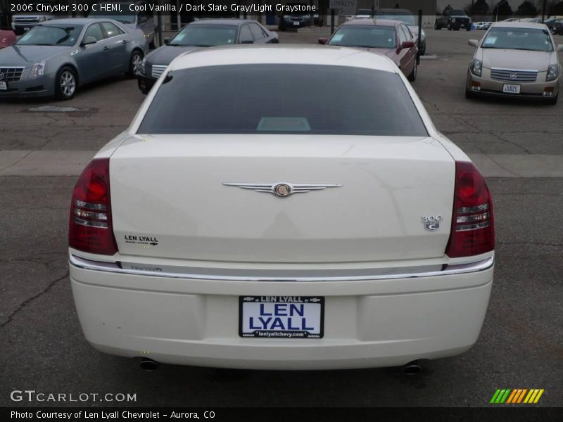 Cool Vanilla / Dark Slate Gray/Light Graystone 2006 Chrysler 300 C HEMI