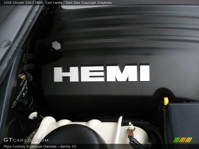 Cool Vanilla / Dark Slate Gray/Light Graystone 2006 Chrysler 300 C HEMI