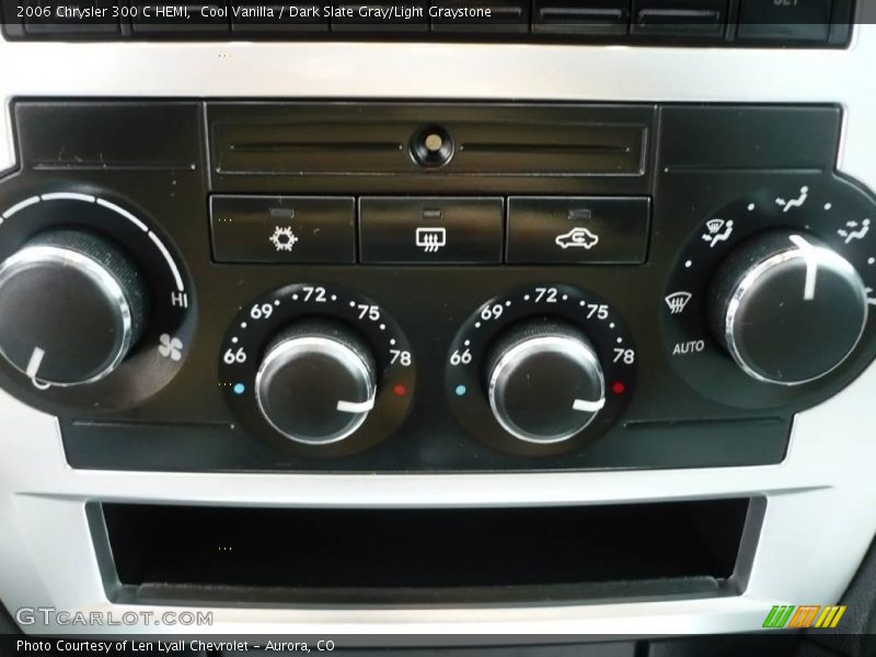 Cool Vanilla / Dark Slate Gray/Light Graystone 2006 Chrysler 300 C HEMI