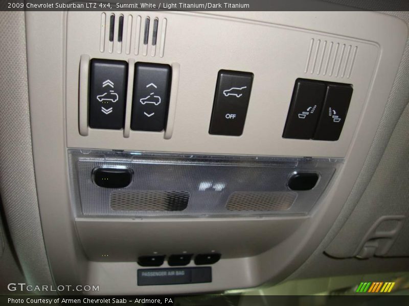 Summit White / Light Titanium/Dark Titanium 2009 Chevrolet Suburban LTZ 4x4
