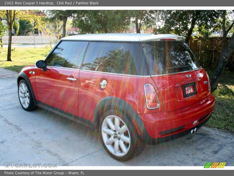 Chili Red / Panther Black 2002 Mini Cooper S Hardtop