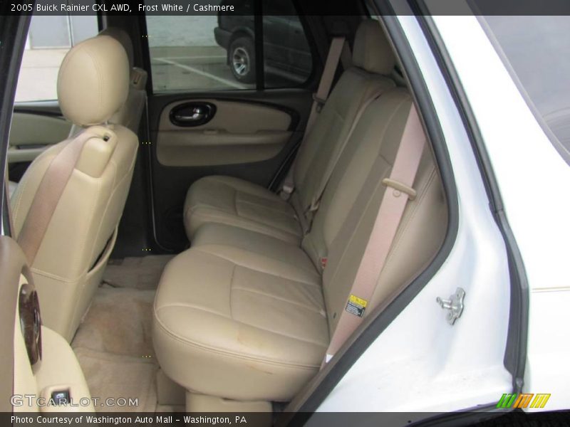 Frost White / Cashmere 2005 Buick Rainier CXL AWD