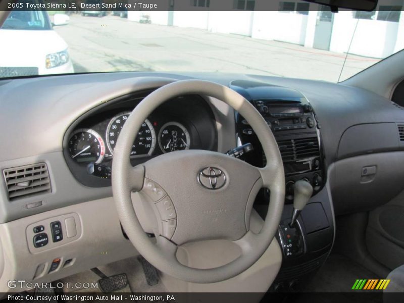 Desert Sand Mica / Taupe 2005 Toyota Sienna LE