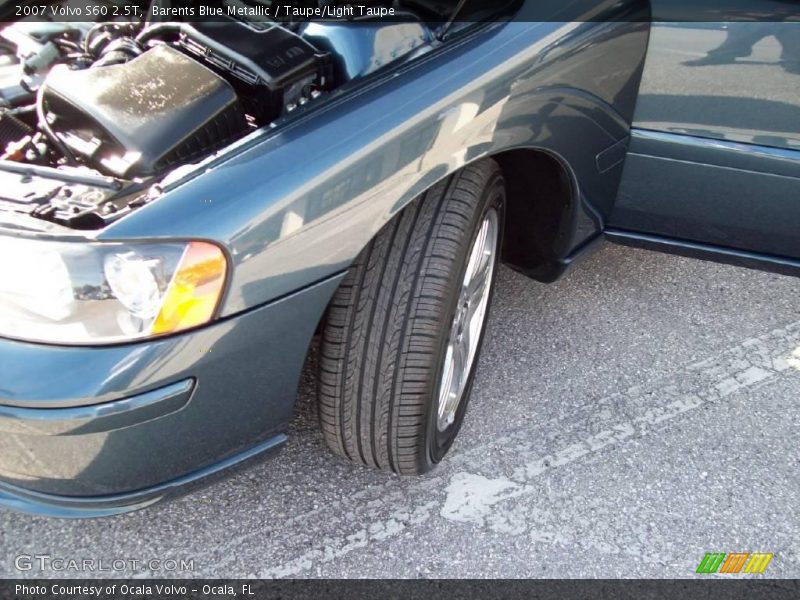 Barents Blue Metallic / Taupe/Light Taupe 2007 Volvo S60 2.5T