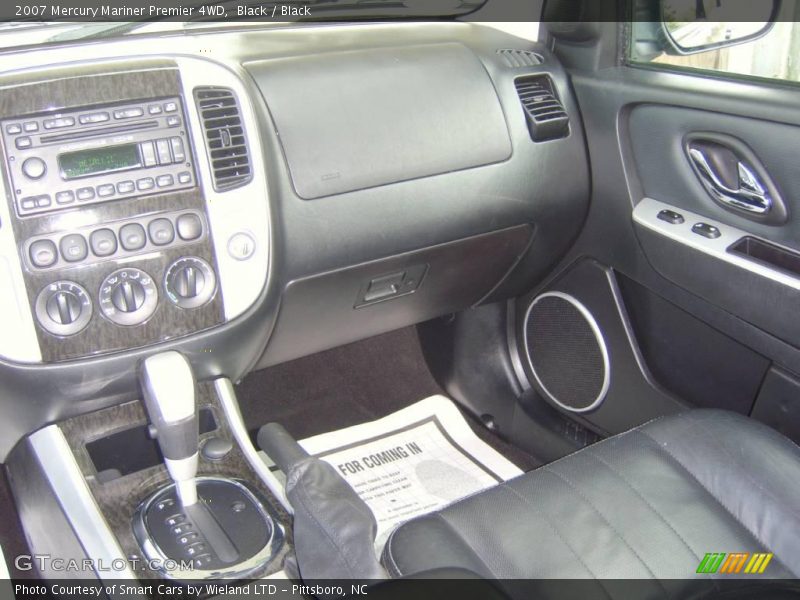 Black / Black 2007 Mercury Mariner Premier 4WD