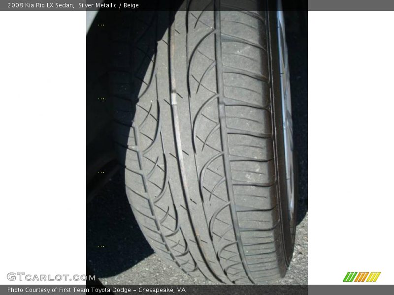 Silver Metallic / Beige 2008 Kia Rio LX Sedan