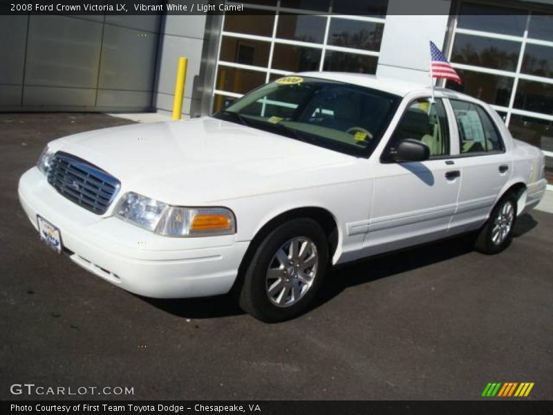 Vibrant White / Light Camel 2008 Ford Crown Victoria LX