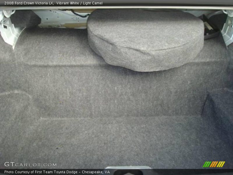 Vibrant White / Light Camel 2008 Ford Crown Victoria LX