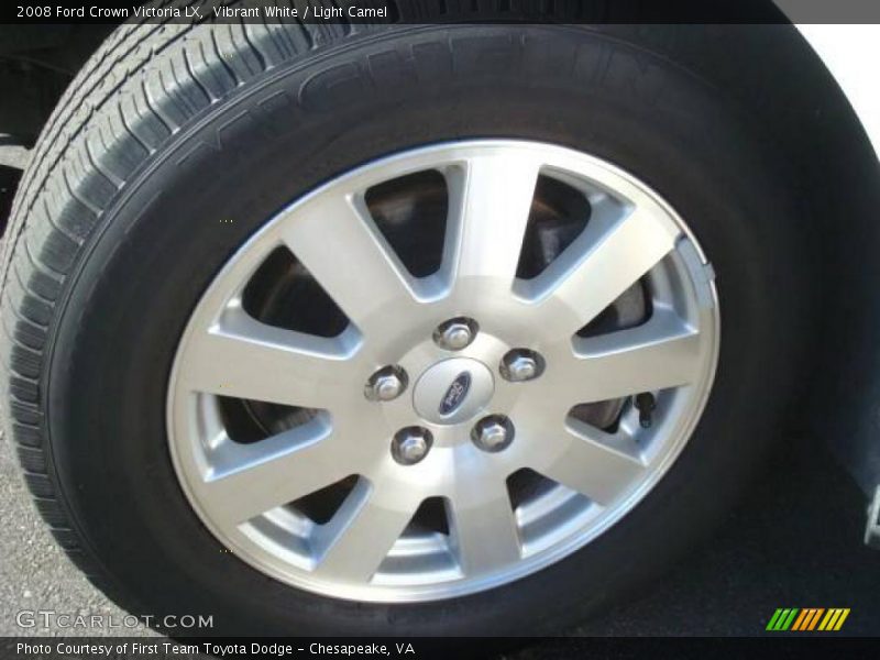 Vibrant White / Light Camel 2008 Ford Crown Victoria LX