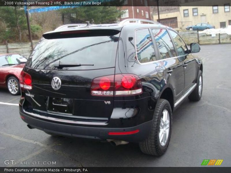 Black Uni / Pure Beige 2008 Volkswagen Touareg 2 VR6