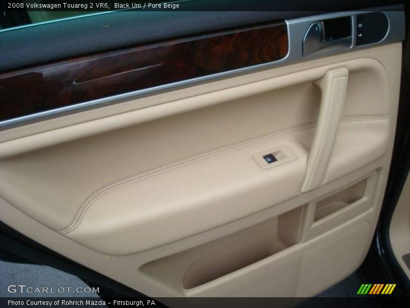 Black Uni / Pure Beige 2008 Volkswagen Touareg 2 VR6