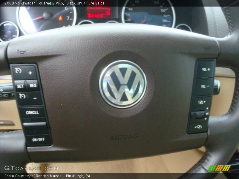 Black Uni / Pure Beige 2008 Volkswagen Touareg 2 VR6
