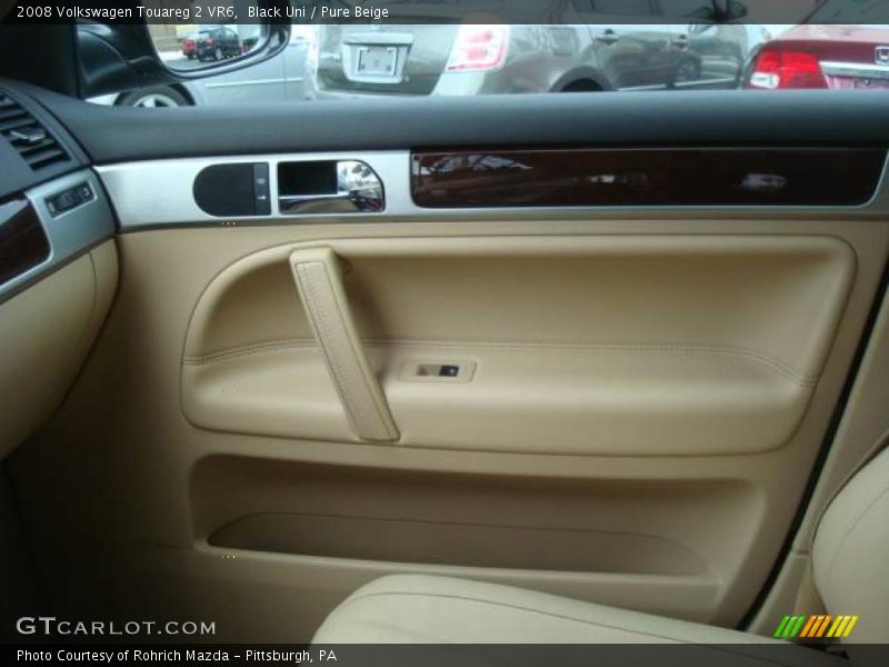 Black Uni / Pure Beige 2008 Volkswagen Touareg 2 VR6