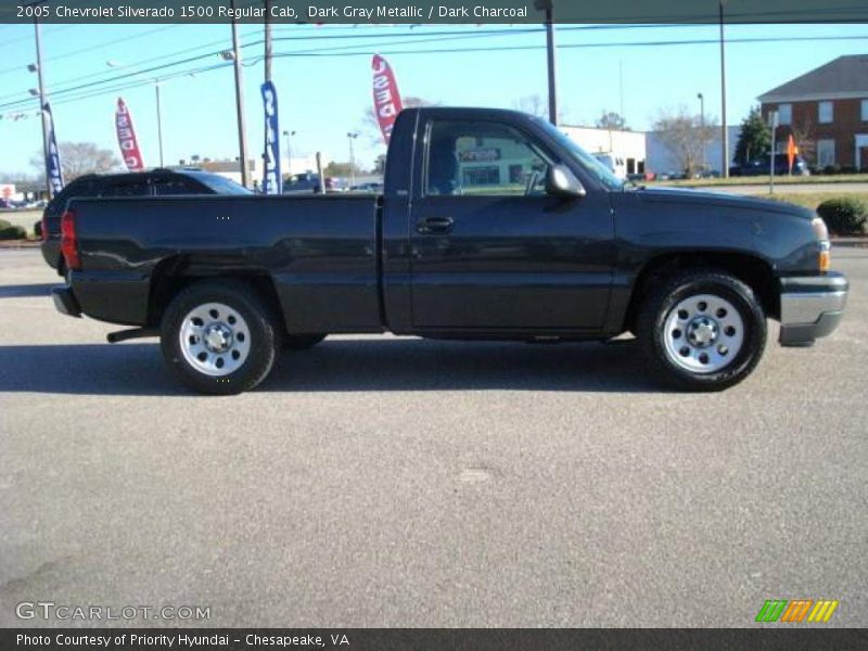 Dark Gray Metallic / Dark Charcoal 2005 Chevrolet Silverado 1500 Regular Cab