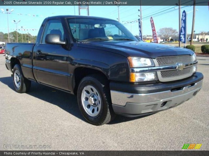 Dark Gray Metallic / Dark Charcoal 2005 Chevrolet Silverado 1500 Regular Cab