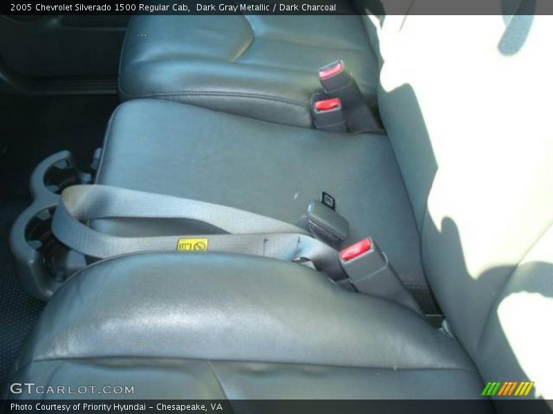 Dark Gray Metallic / Dark Charcoal 2005 Chevrolet Silverado 1500 Regular Cab