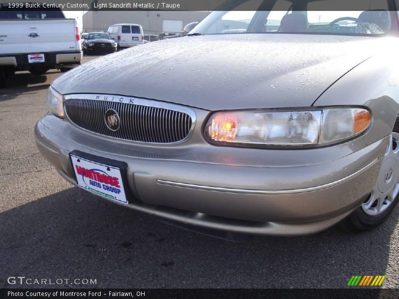Light Sandrift Metallic / Taupe 1999 Buick Century Custom