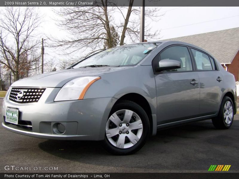 Magnetic Gray / Charcoal 2009 Nissan Sentra 2.0