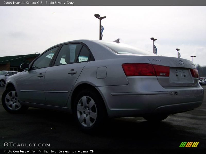 Bright Silver / Gray 2009 Hyundai Sonata GLS
