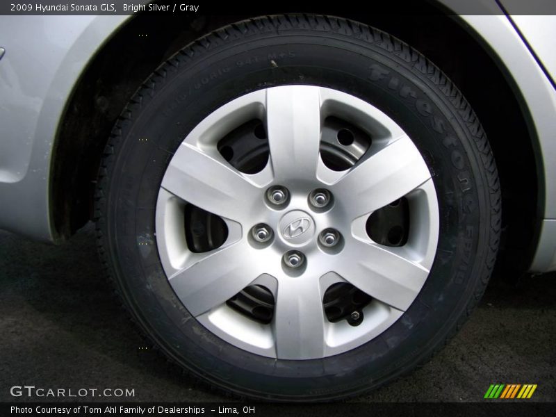Bright Silver / Gray 2009 Hyundai Sonata GLS