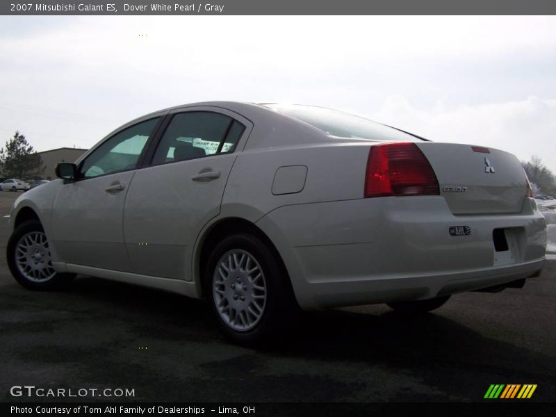 Dover White Pearl / Gray 2007 Mitsubishi Galant ES