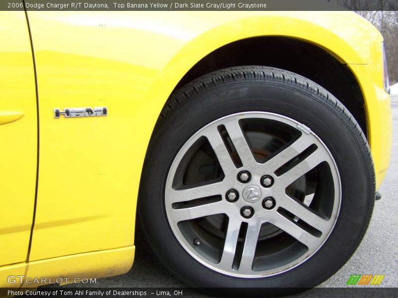 Top Banana Yellow / Dark Slate Gray/Light Graystone 2006 Dodge Charger R/T Daytona