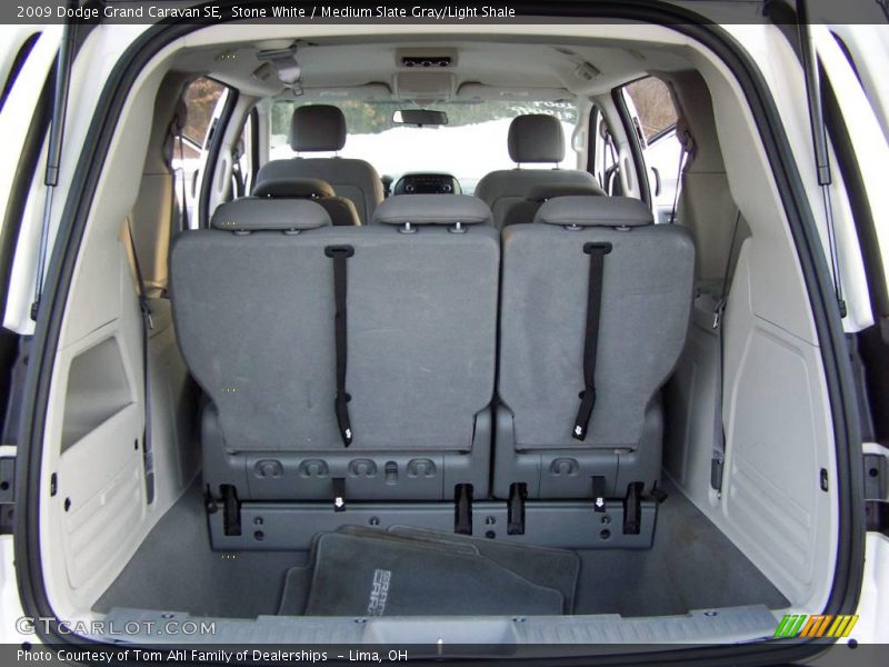 Stone White / Medium Slate Gray/Light Shale 2009 Dodge Grand Caravan SE
