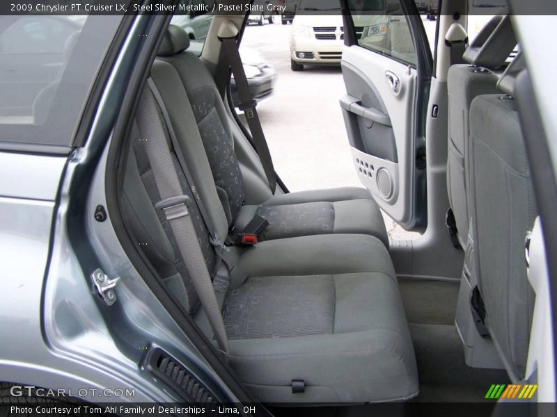 Steel Silver Metallic / Pastel Slate Gray 2009 Chrysler PT Cruiser LX