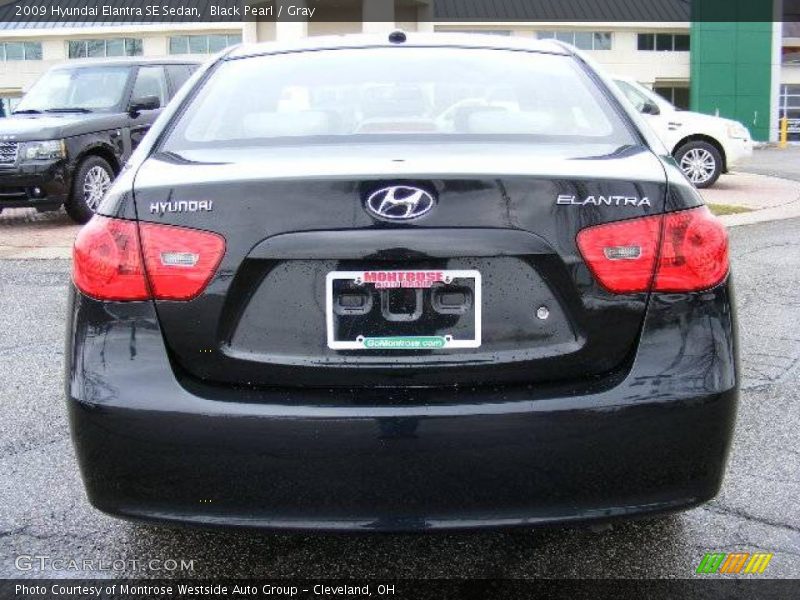 Black Pearl / Gray 2009 Hyundai Elantra SE Sedan