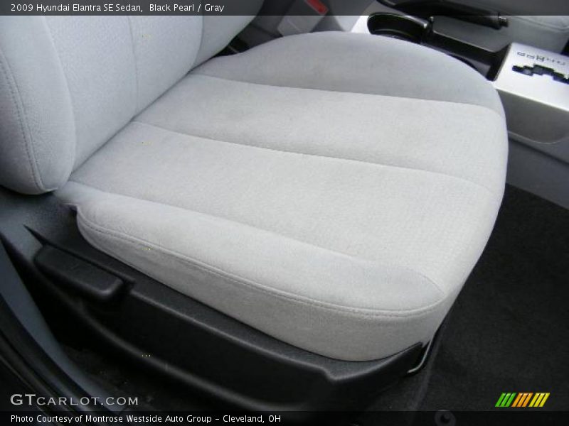 Black Pearl / Gray 2009 Hyundai Elantra SE Sedan