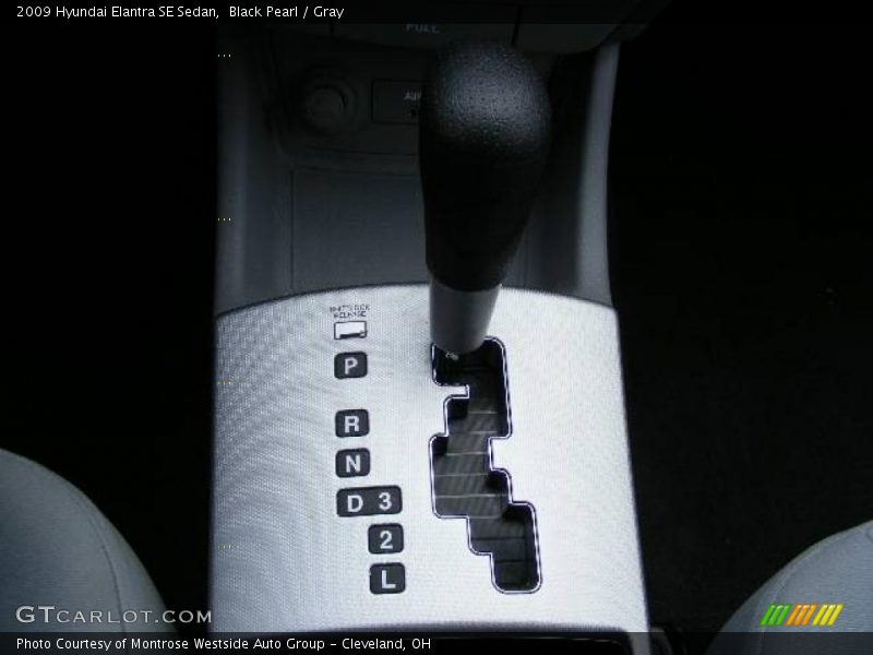 Black Pearl / Gray 2009 Hyundai Elantra SE Sedan