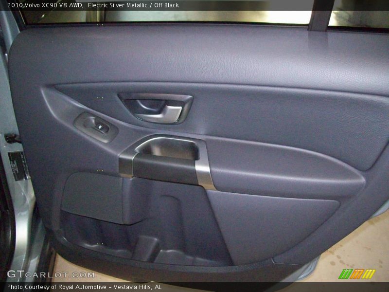 Electric Silver Metallic / Off Black 2010 Volvo XC90 V8 AWD
