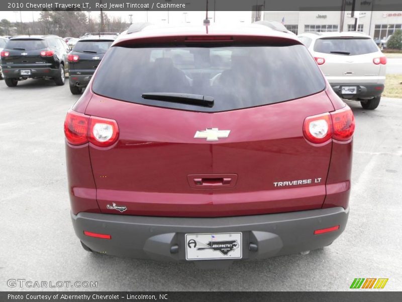 Red Jewel Tintcoat / Cashmere 2010 Chevrolet Traverse LT