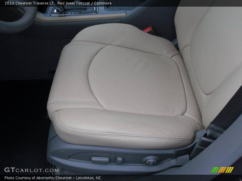 Red Jewel Tintcoat / Cashmere 2010 Chevrolet Traverse LT