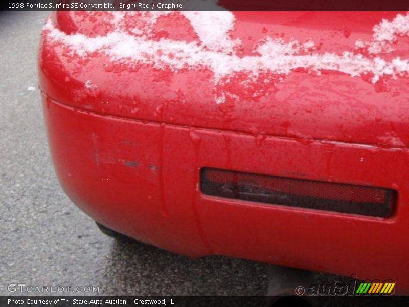 Bright Red / Graphite 1998 Pontiac Sunfire SE Convertible