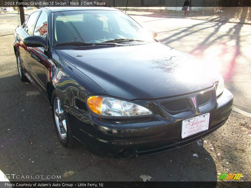 Black / Dark Taupe 2003 Pontiac Grand Am SE Sedan