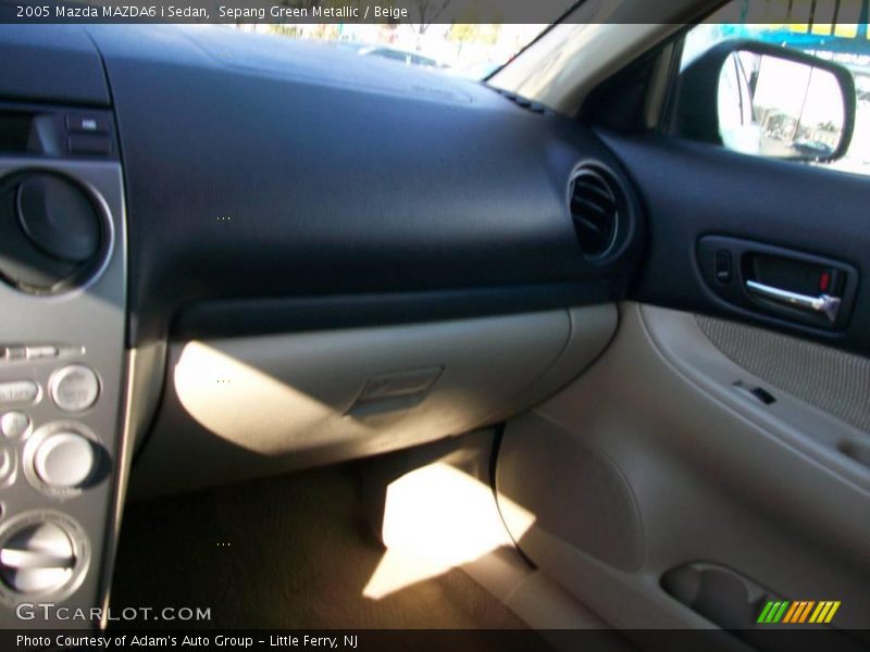 Sepang Green Metallic / Beige 2005 Mazda MAZDA6 i Sedan