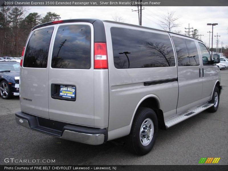 Silver Birch Metallic / Medium Pewter 2009 Chevrolet Express 3500 Extended Passenger Van