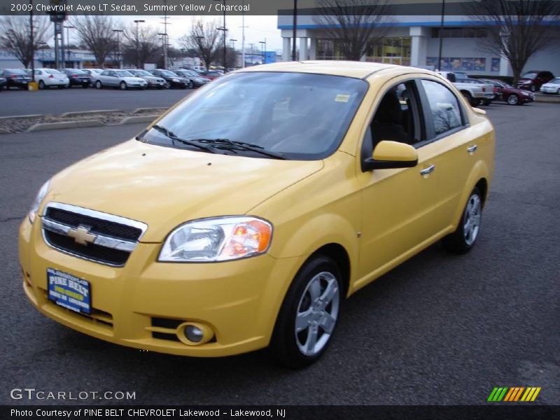 Summer Yellow / Charcoal 2009 Chevrolet Aveo LT Sedan