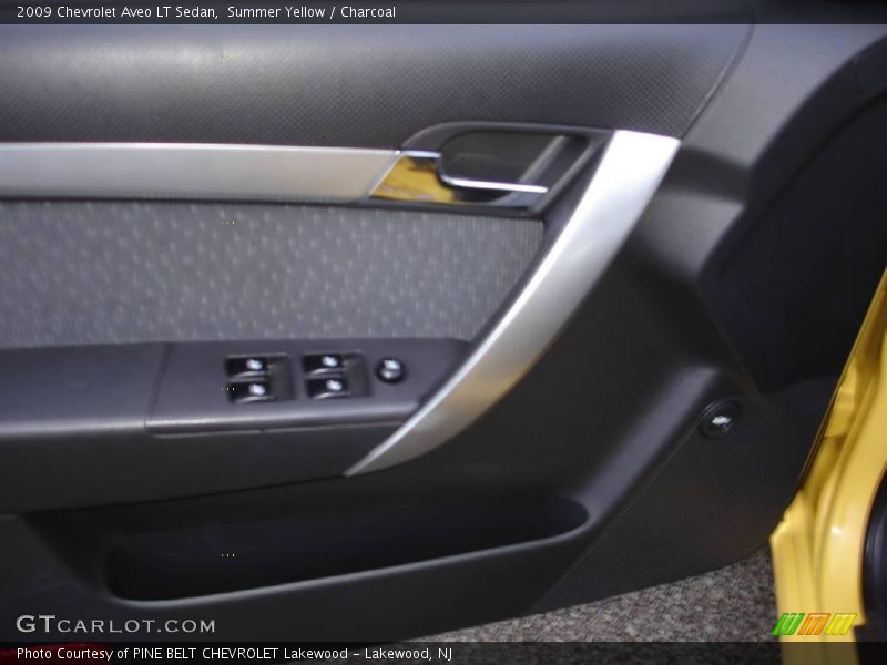 Summer Yellow / Charcoal 2009 Chevrolet Aveo LT Sedan