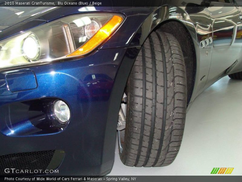 Blu Oceano (Blue) / Beige 2010 Maserati GranTurismo