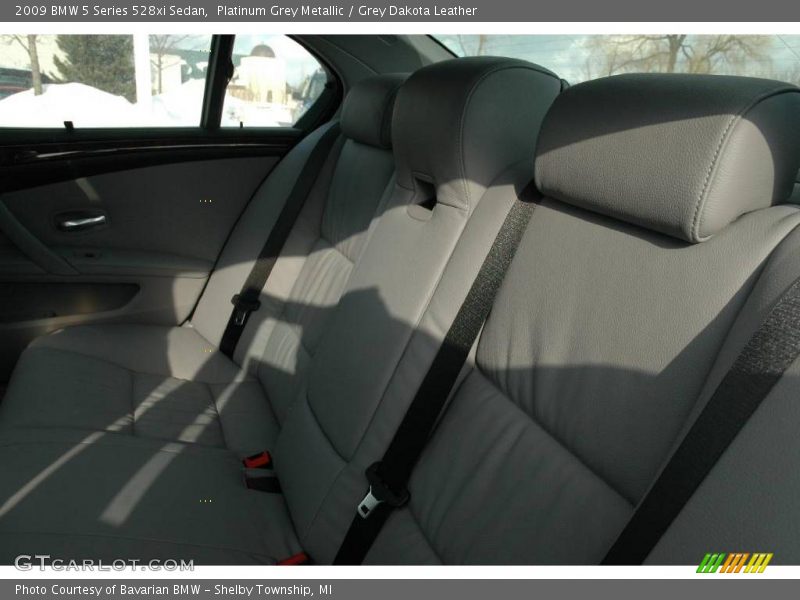 Platinum Grey Metallic / Grey Dakota Leather 2009 BMW 5 Series 528xi Sedan