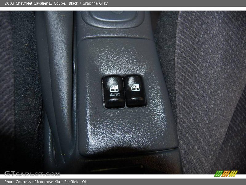 Black / Graphite Gray 2003 Chevrolet Cavalier LS Coupe