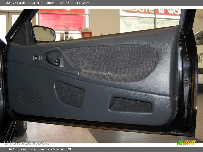 Black / Graphite Gray 2003 Chevrolet Cavalier LS Coupe