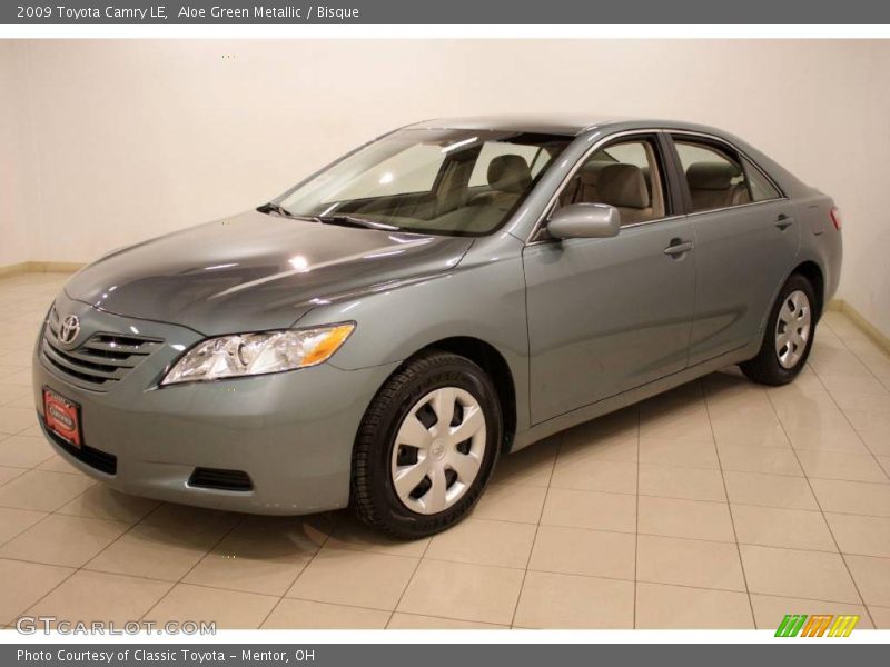 Aloe Green Metallic / Bisque 2009 Toyota Camry LE