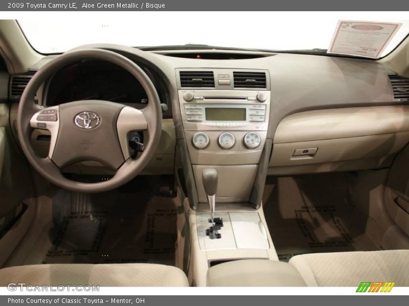 Aloe Green Metallic / Bisque 2009 Toyota Camry LE